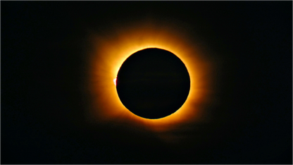 Main image Phases of Totality: 2 of 3
